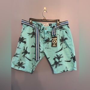 NWT Bespoke Men’s Hawaiian Print Light Blue Shorts W Belt Size‎ 40 Summer Vibes
